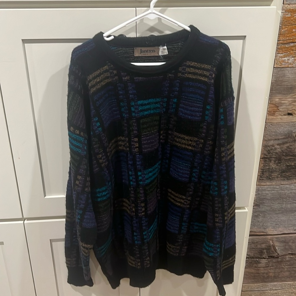 Vintage Jantzen multi colored crew neck sweater.